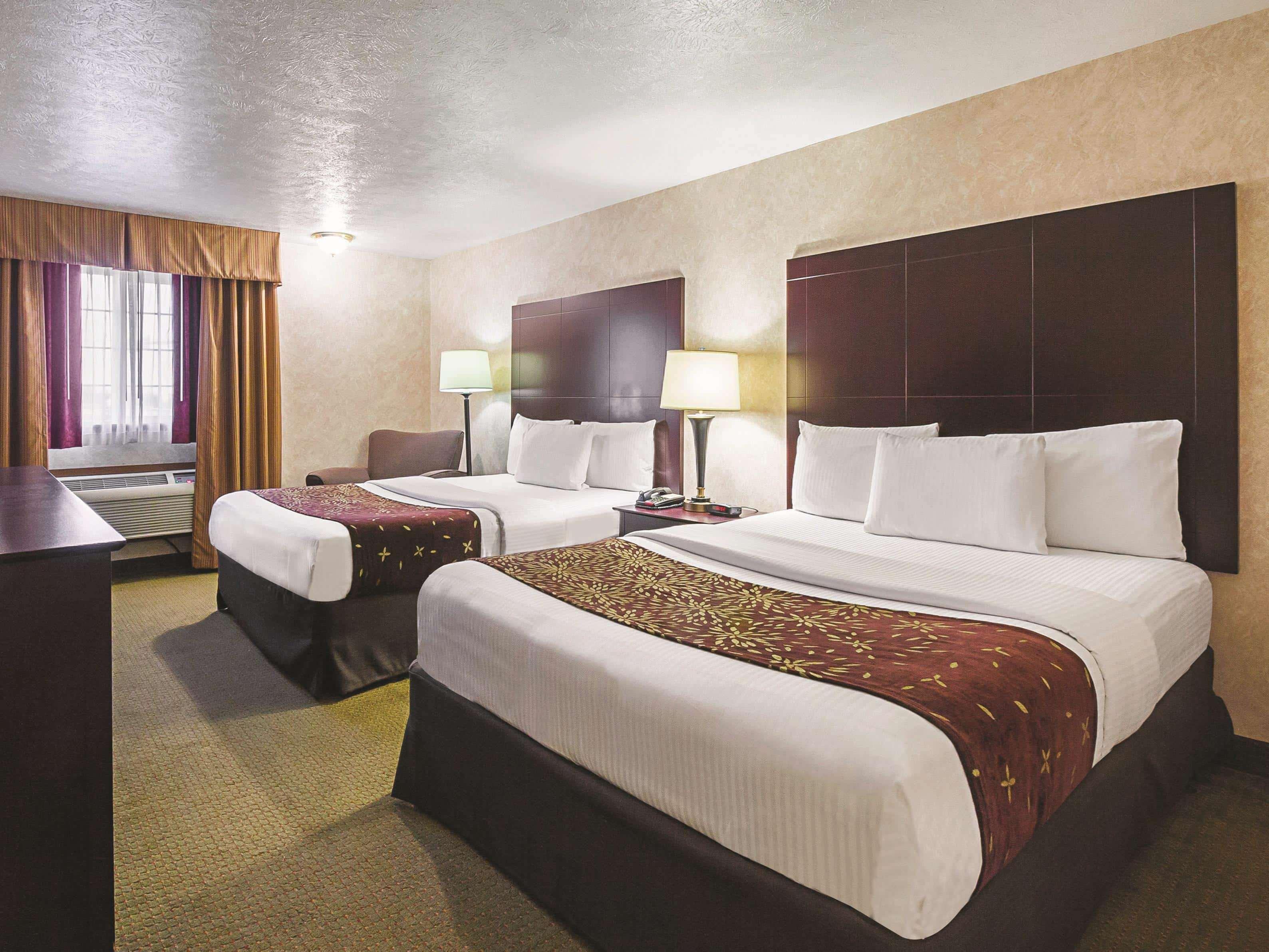 La Quinta By Wyndham Woodburn Hotel Eksteriør billede