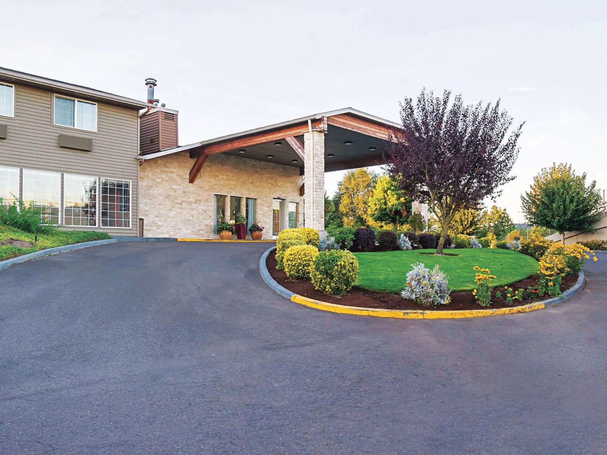 La Quinta By Wyndham Woodburn Hotel Eksteriør billede