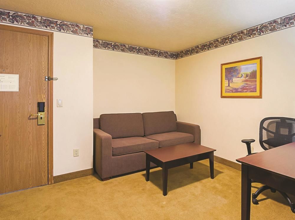 La Quinta By Wyndham Woodburn Hotel Eksteriør billede