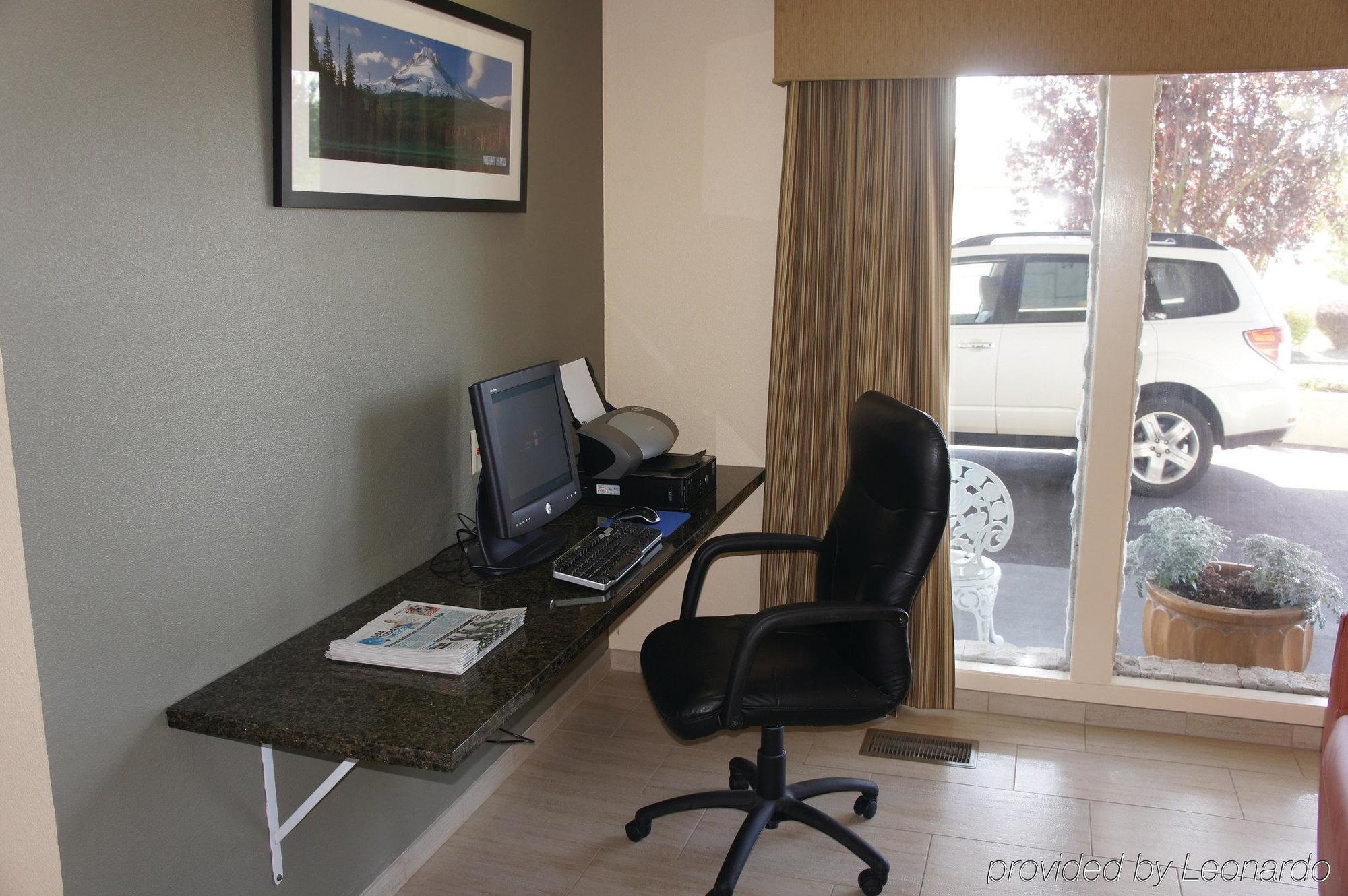 La Quinta By Wyndham Woodburn Hotel Eksteriør billede